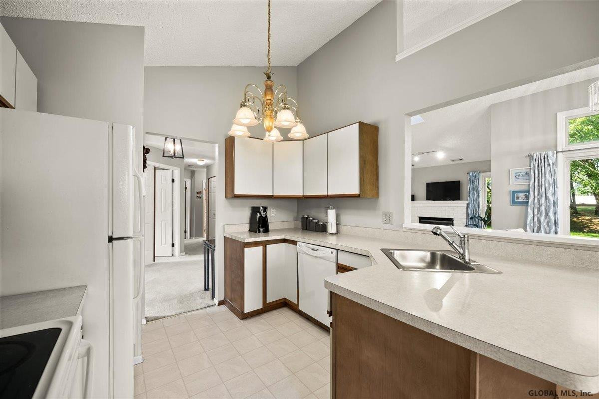 1 Rockefeller Boulevard Rensselaer, NY 12144 - Photo 14 of 37 Photo 14