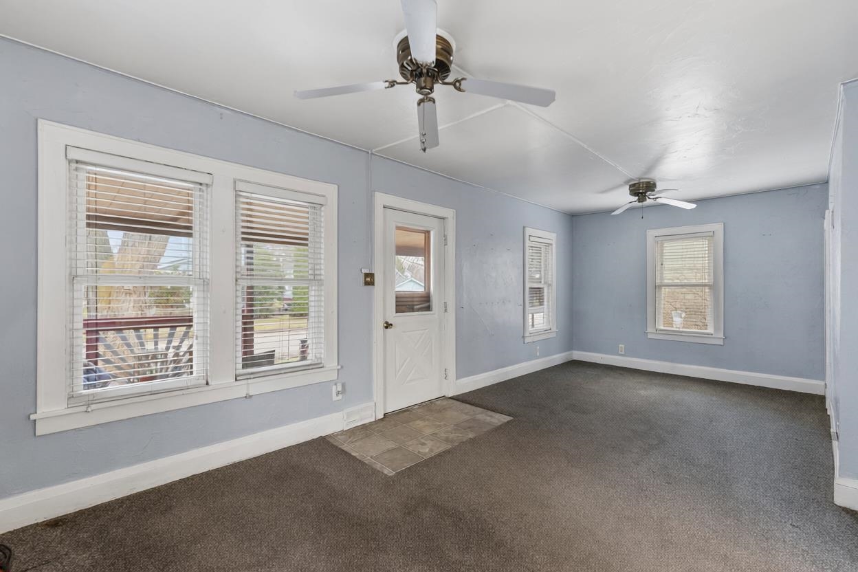109 Walnut Street Fond du Lac, WI 54935 - Photo 4 of 28