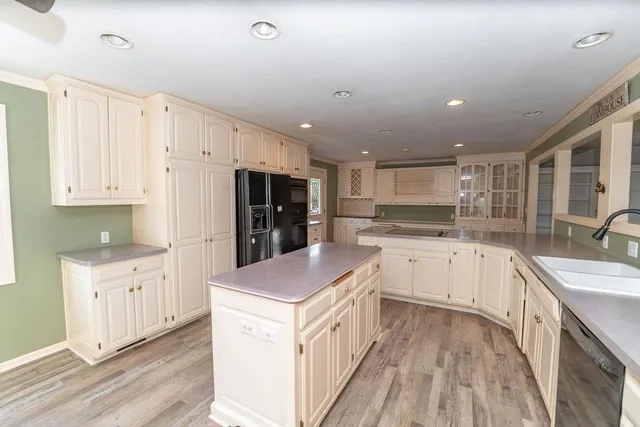 $350,000 | 19 Skyline Drive, Adrian, MO 64720