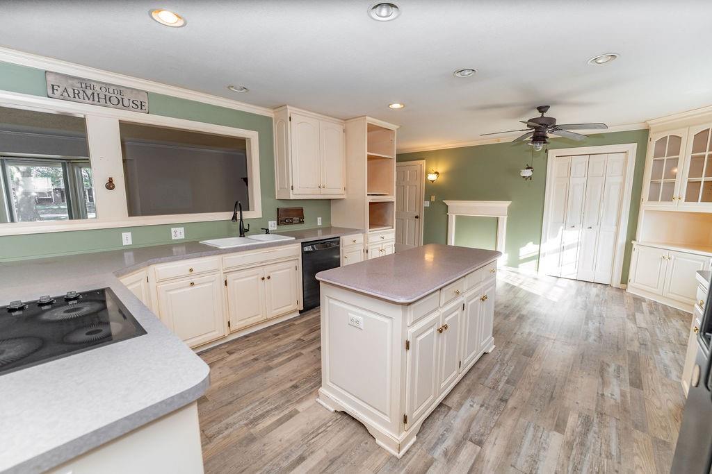 19 Skyline Drive Adrian, MO 64720 - Photo 15 of 37