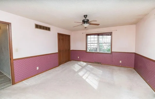 $350,000 | 19 Skyline Drive, Adrian, MO 64720