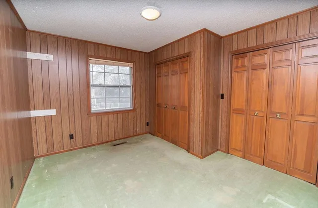 $350,000 | 19 Skyline Drive, Adrian, MO 64720