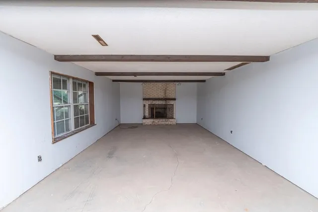 $350,000 | 19 Skyline Drive, Adrian, MO 64720