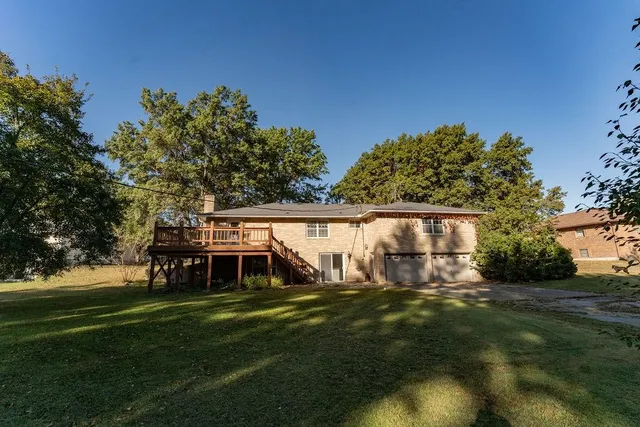 $350,000 | 19 Skyline Drive, Adrian, MO 64720