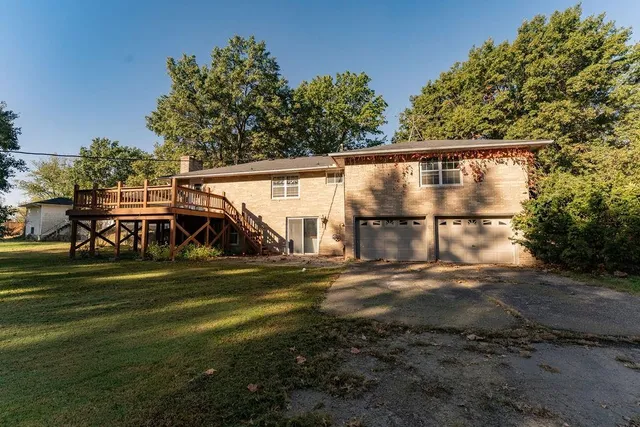 $350,000 | 19 Skyline Drive, Adrian, MO 64720