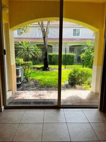 $2,500 | 2545 Southwest 83rd Terrace, Unit 1045, Miramar, FL 33025