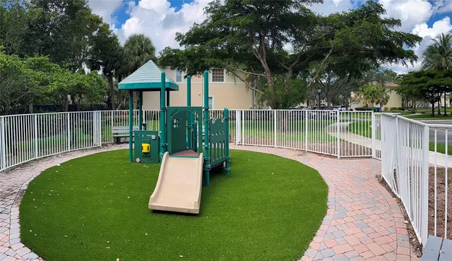 $2,500 | 2545 Southwest 83rd Terrace, Unit 1045, Miramar, FL 33025