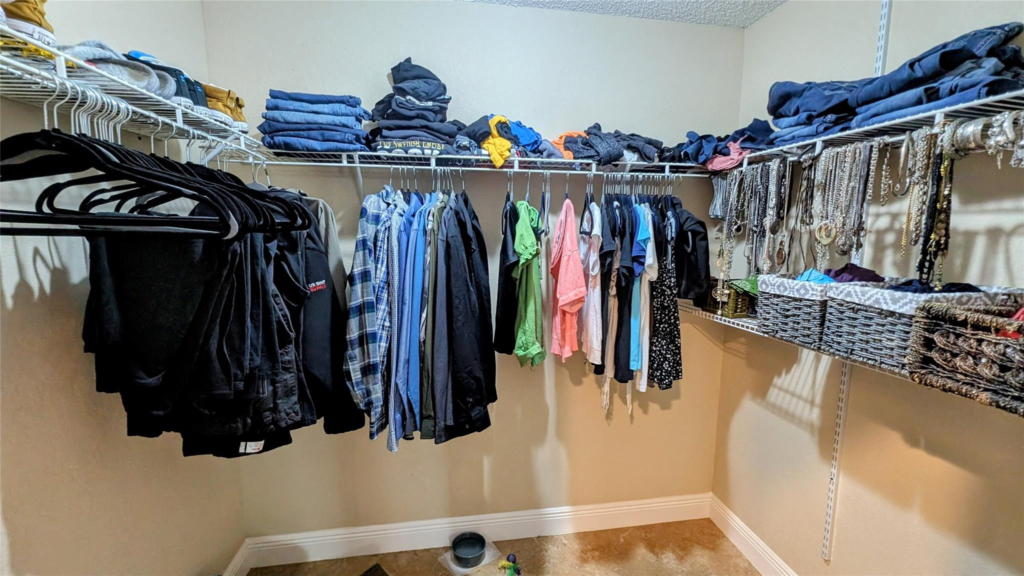 8105 Nutmeg Way Fort Lauderdale, FL 33321 - Photo 14 of 28 Photo 14