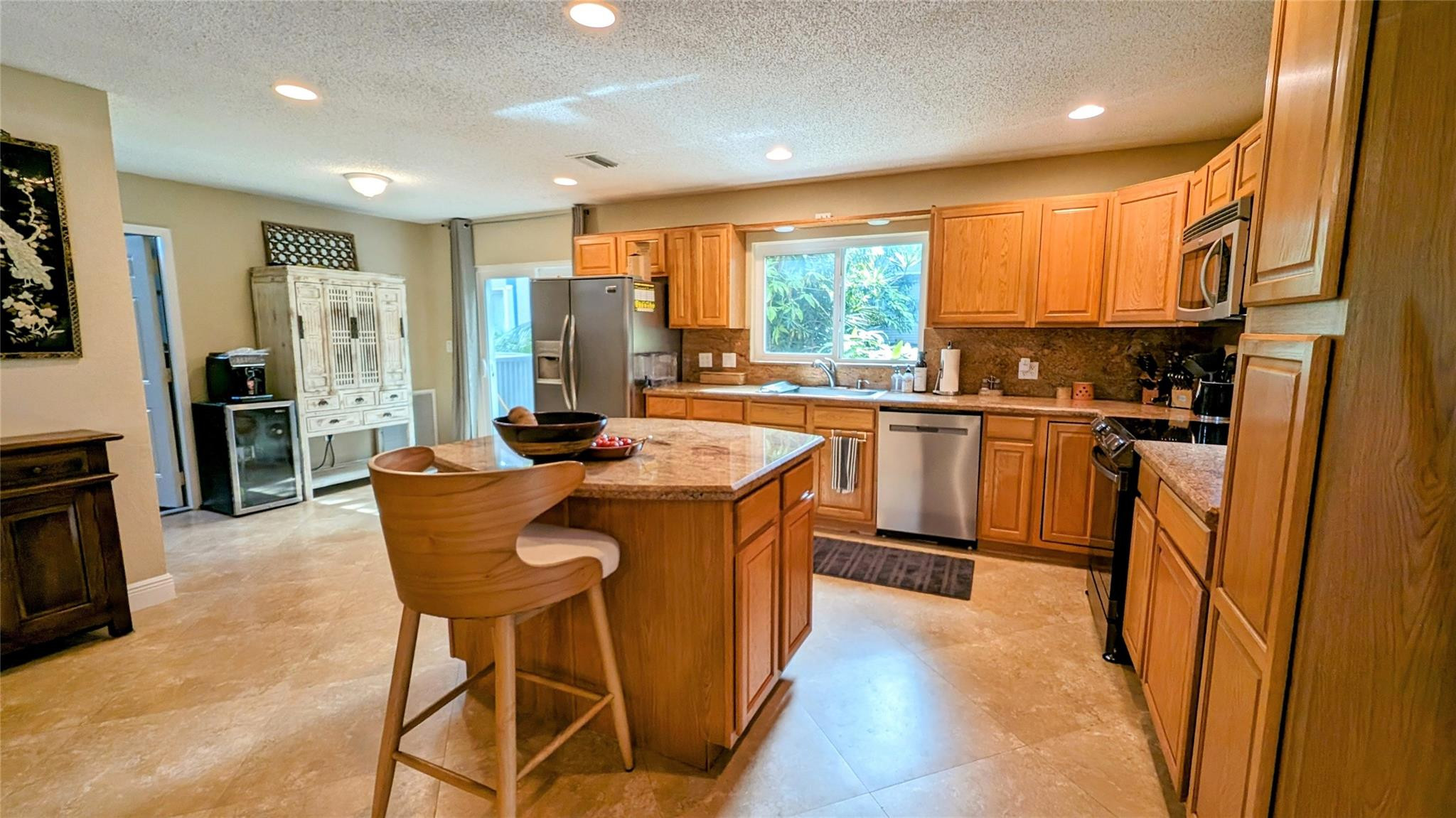 8105 Nutmeg Way Fort Lauderdale, FL 33321 - Photo 8 of 28 Photo 8