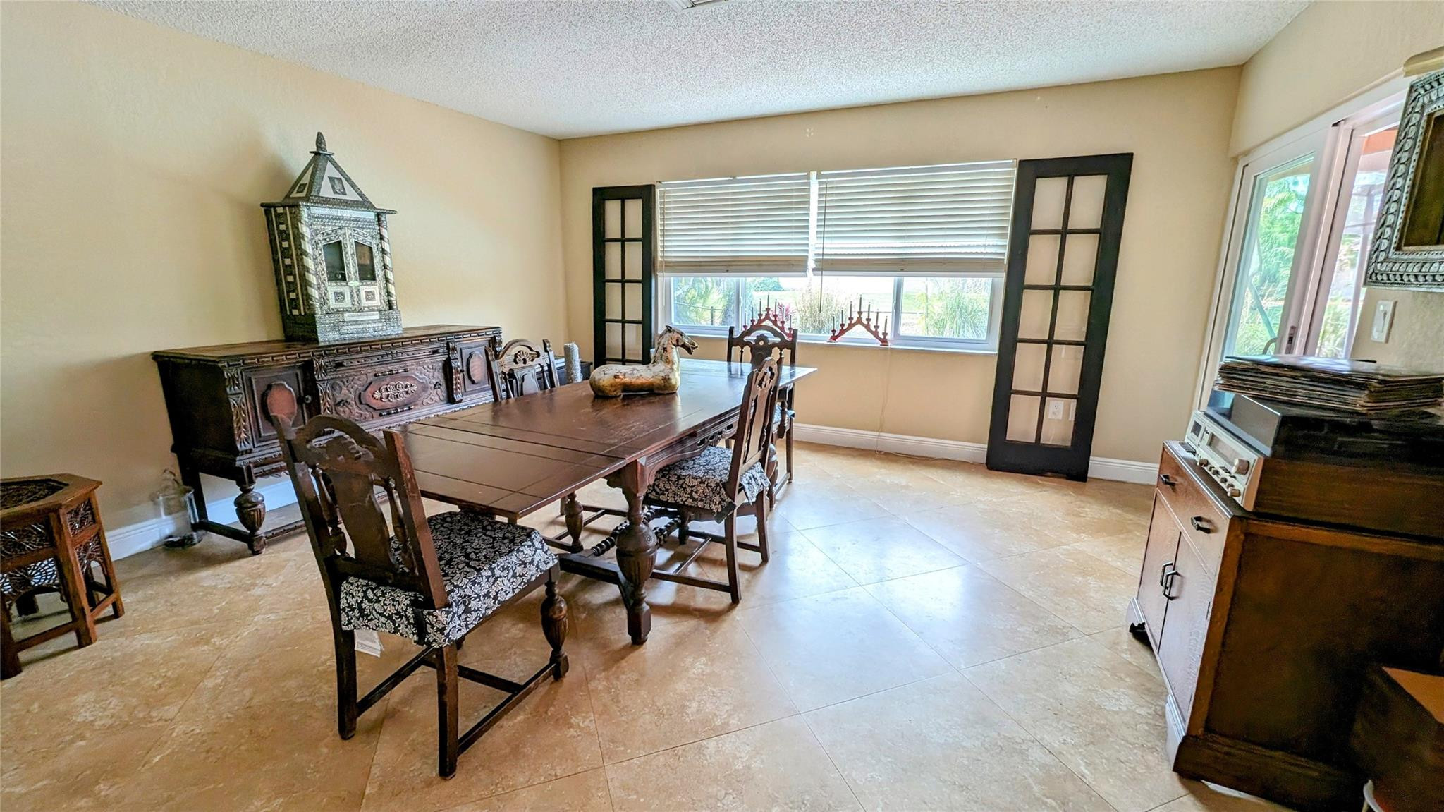 8105 Nutmeg Way Fort Lauderdale, FL 33321 - Photo 10 of 28 Photo 10