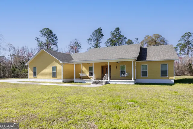 $365,000 | 4446 Manor Millwood Road South, Manor, GA 31550