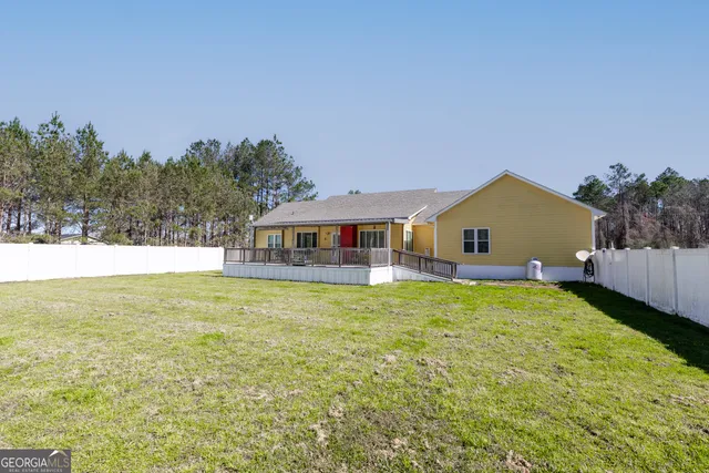 $365,000 | 4446 Manor Millwood Road South, Manor, GA 31550