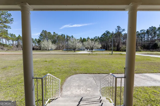 $365,000 | 4446 Manor Millwood Road South, Manor, GA 31550