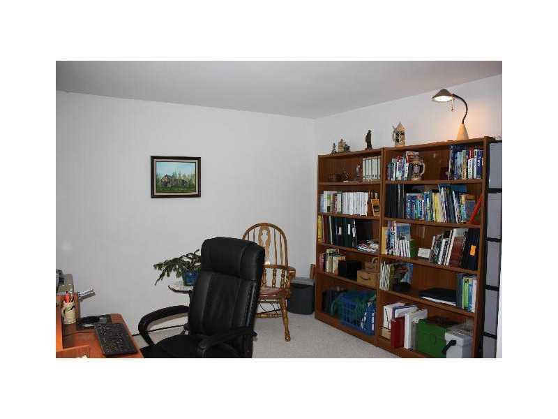 55 Willow Grove Road, Unit 55 Brunswick, ME 04011 - Photo 14 of 28 Other. office or BR