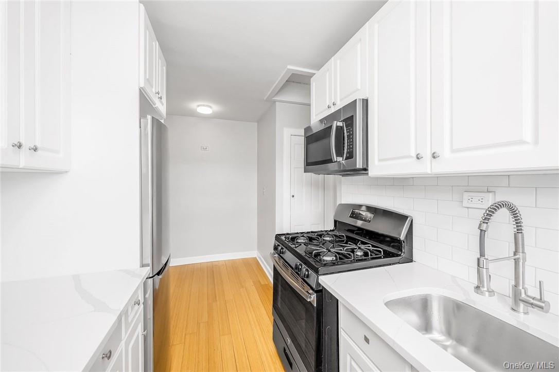 64 Kensington Road, Unit 3B Bronxville, NY 10708 - Photo 4 of 18