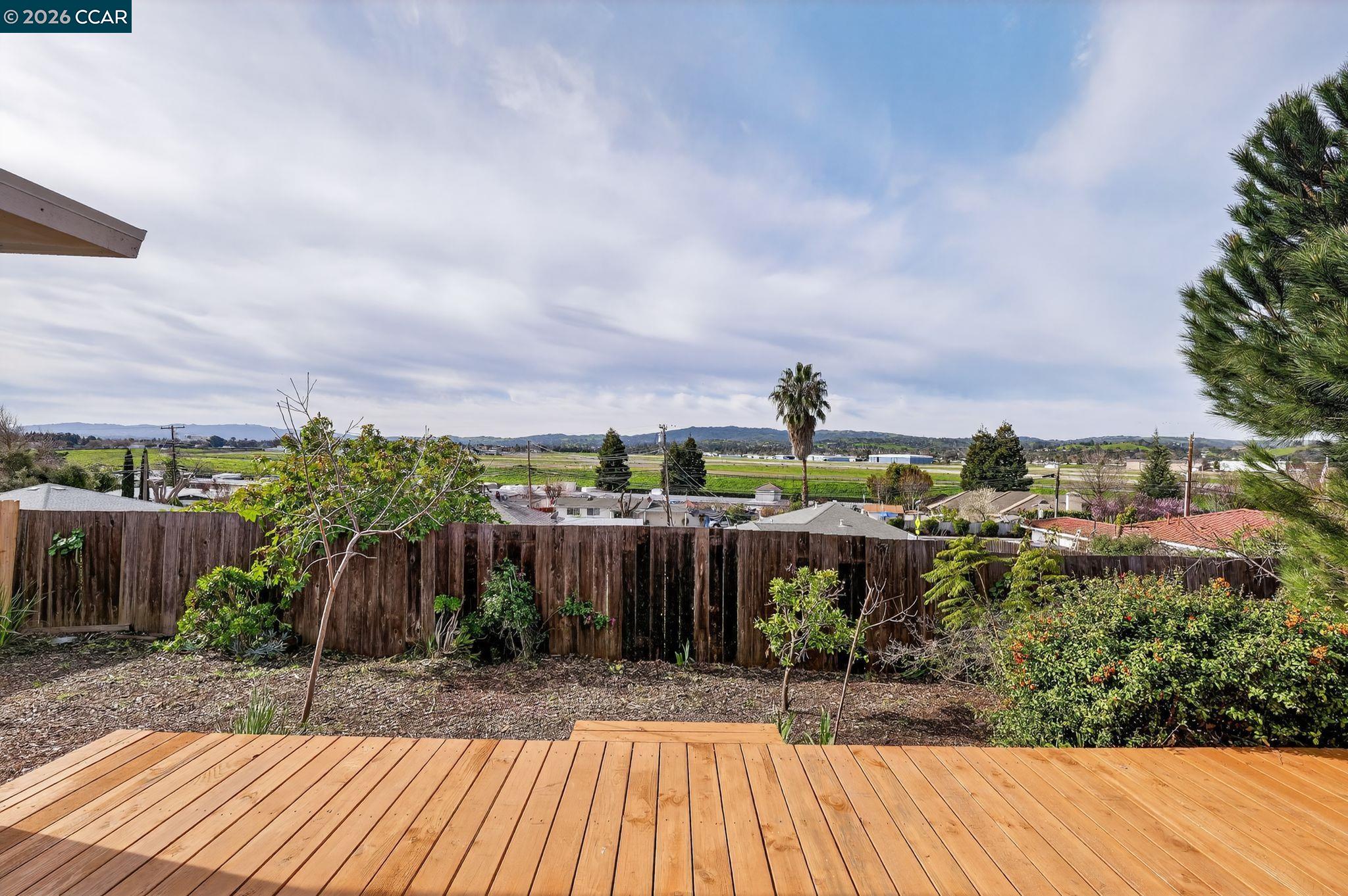 1838 Overhill Road Concord, CA 94520 - Photo 25 of 25 a view of a backyard