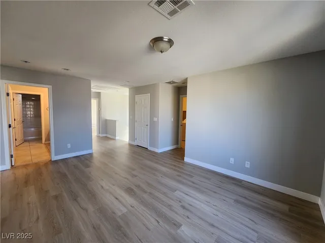 $2,250 | 5312 Mountain Garland Lane, North Las Vegas, NV 89081