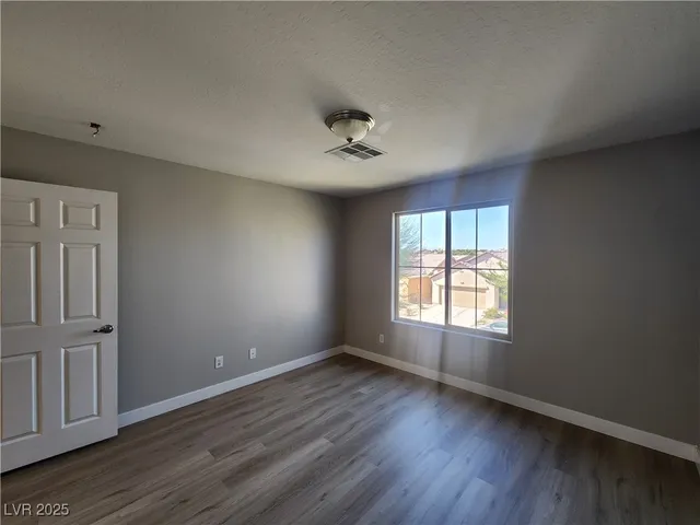 $2,250 | 5312 Mountain Garland Lane, North Las Vegas, NV 89081