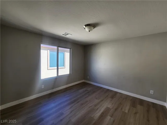 $2,250 | 5312 Mountain Garland Lane, North Las Vegas, NV 89081