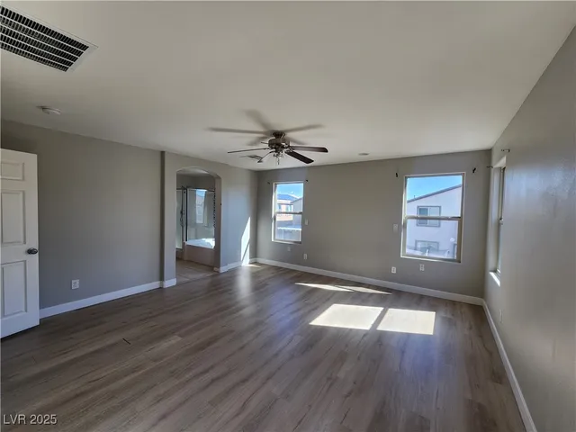 $2,250 | 5312 Mountain Garland Lane, North Las Vegas, NV 89081