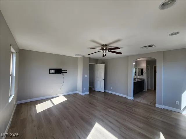 $2,250 | 5312 Mountain Garland Lane, North Las Vegas, NV 89081