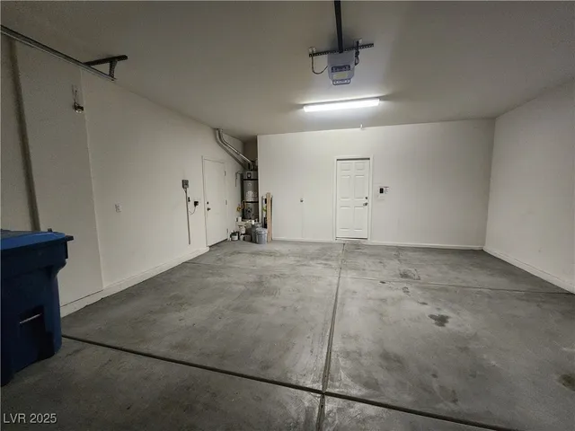 $2,250 | 5312 Mountain Garland Lane, North Las Vegas, NV 89081