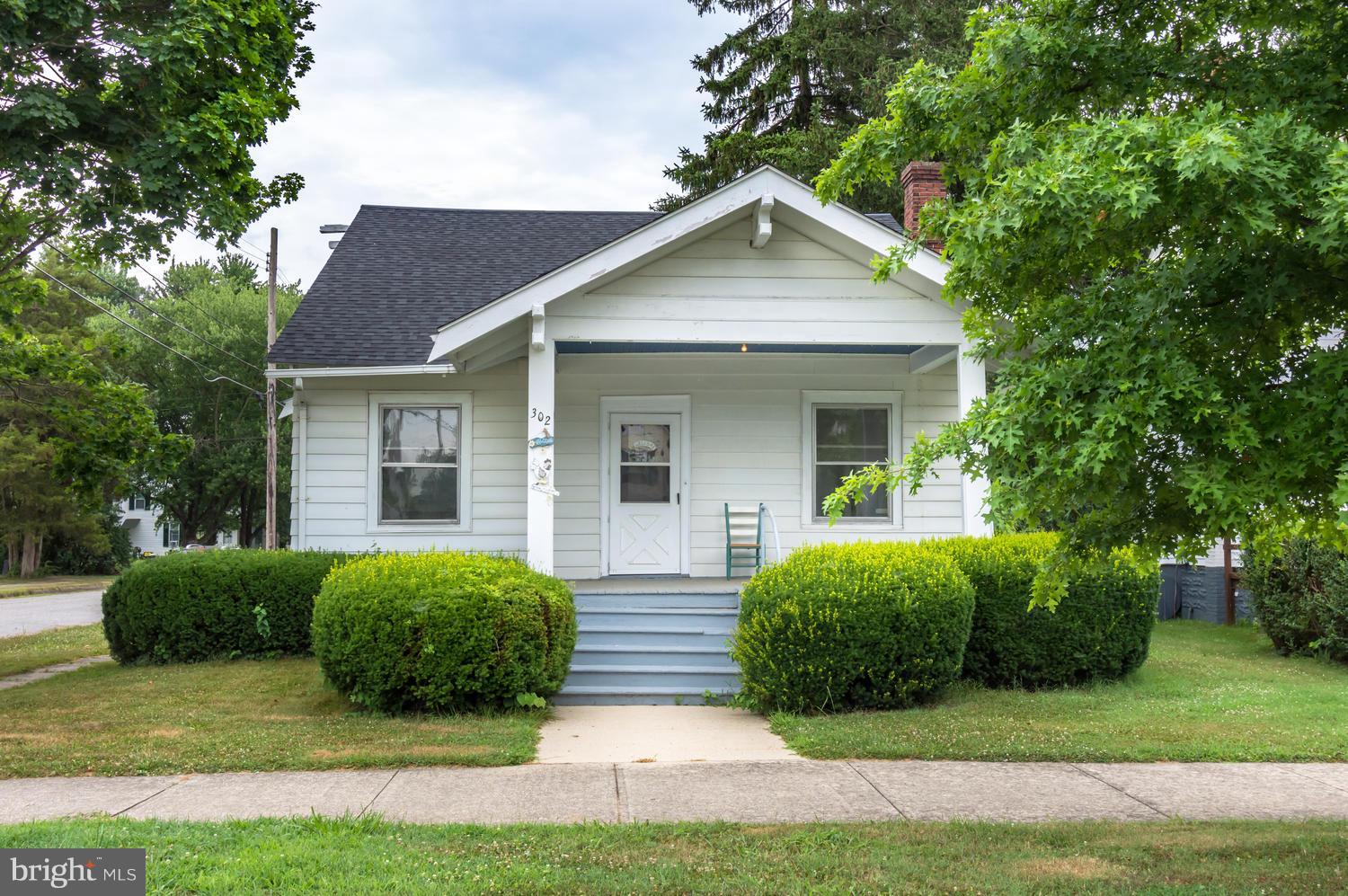 302 Central Avenue Ridgely, MD 21660 - Photo 3 of 30 FRONT