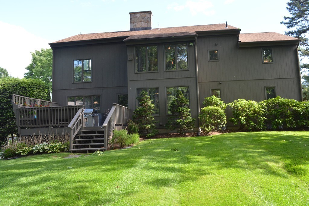 108 Bridle Path Road Chicopee, MA 01013 - Photo 8 of 30 Gallery Image 8