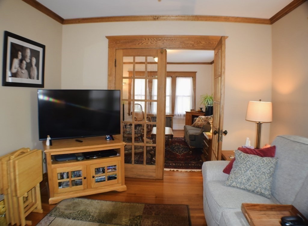 43 Brunswick Street Springfield, MA 01108 - Photo 5 of 19 Gallery Image 5