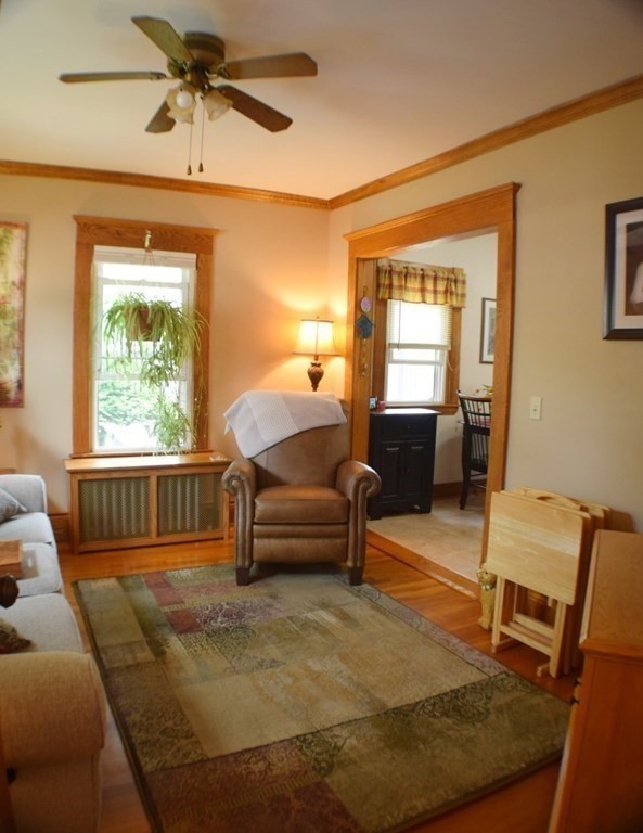 43 Brunswick Street Springfield, MA 01108 - Photo 6 of 19 Gallery Image 6