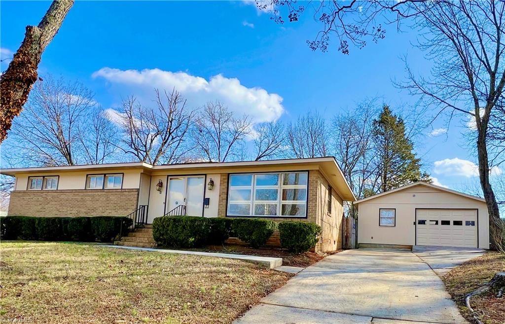 2601 Dulaire Road Greensboro, NC 27407 - Photo 1 of 17