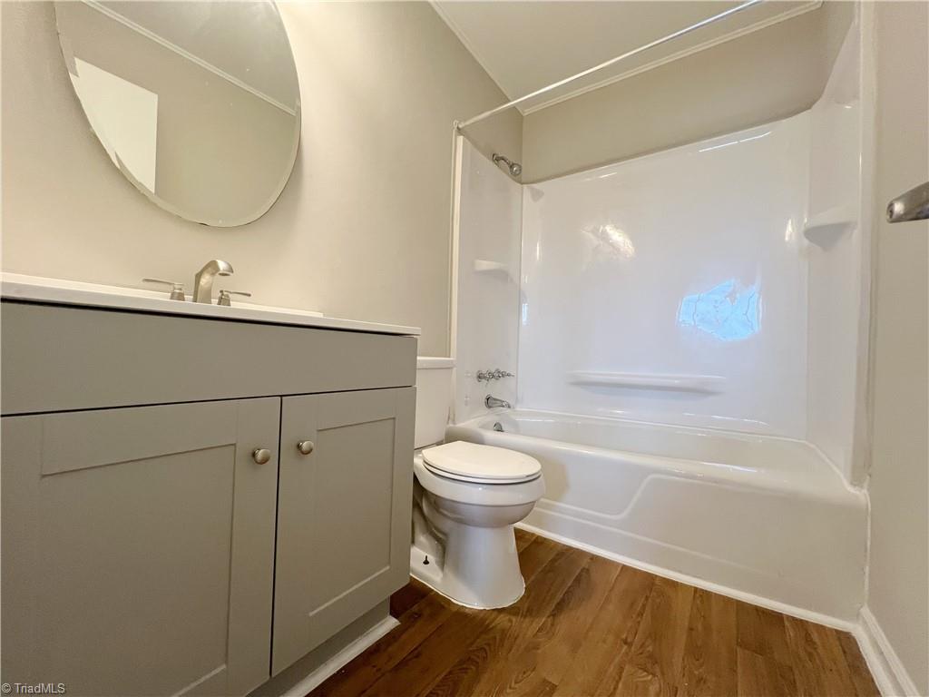 2601 Dulaire Road Greensboro, NC 27407 - Photo 11 of 17