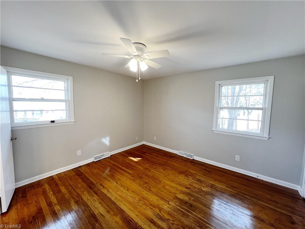 2601 Dulaire Road Greensboro, NC 27407 - Photo 14 of 17