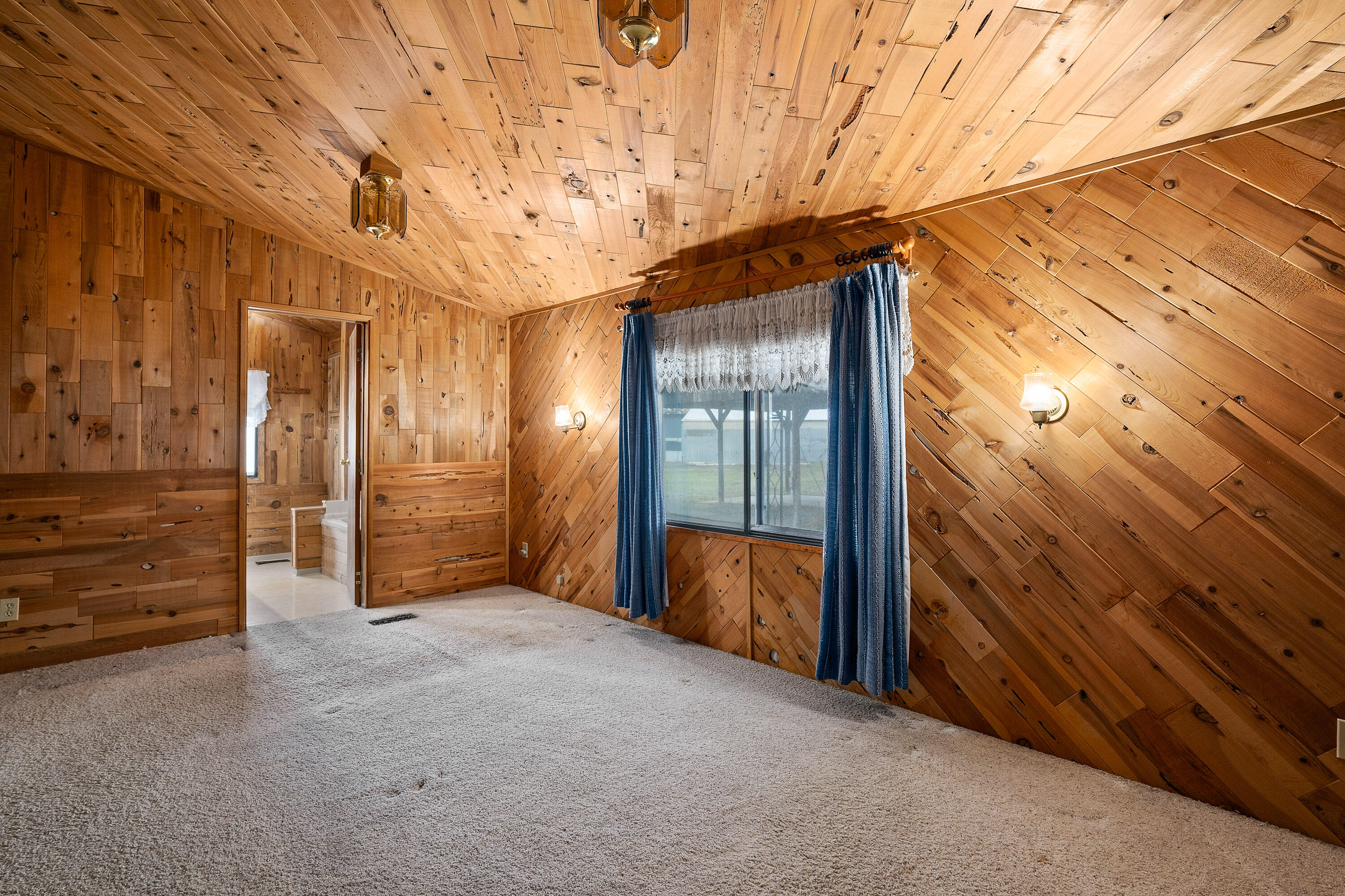 5209 Beagle Road White City, OR 97503 - Photo 19 of 48 5209BeagleRd-033