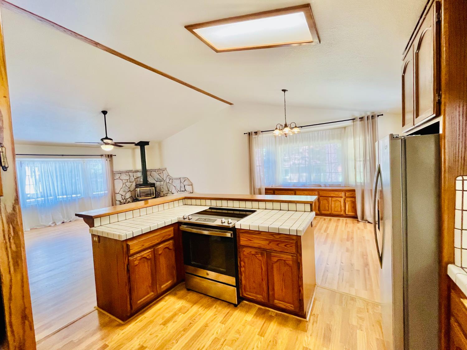 27165 Barton Road Pioneer, CA 95666 - Photo 10 of 30