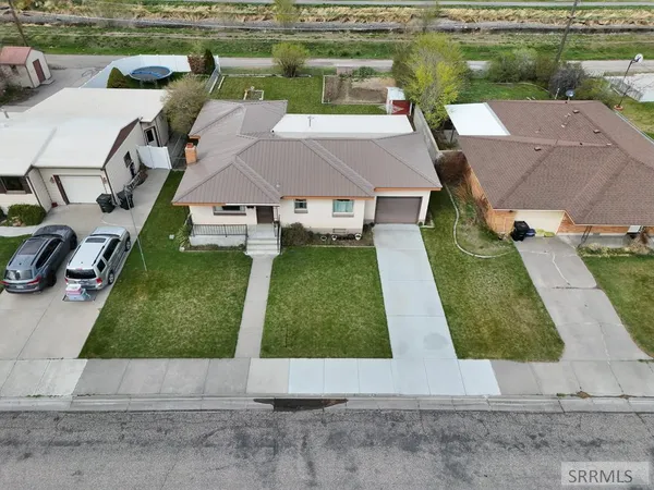 $330,000 | 735 East 15th Street, Idaho Falls, ID 83404