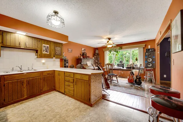 $995,000 | 12881 White Oak Avenue, Cedar Lake, IN 46303