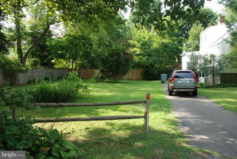 2805 Cameron Road Falls Church, VA 22042 - Photo 13 of 13 Exterior #3