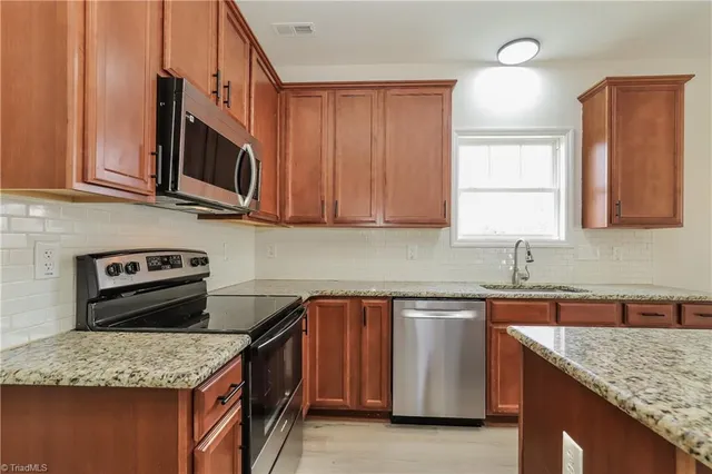 $319,900 | 719 Blue Lake Drive, Mebane, NC 27302