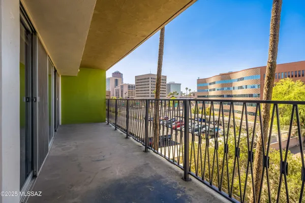 $258,750 | 425 West Paseo Redondo, Unit 5G, Tucson, AZ 85701