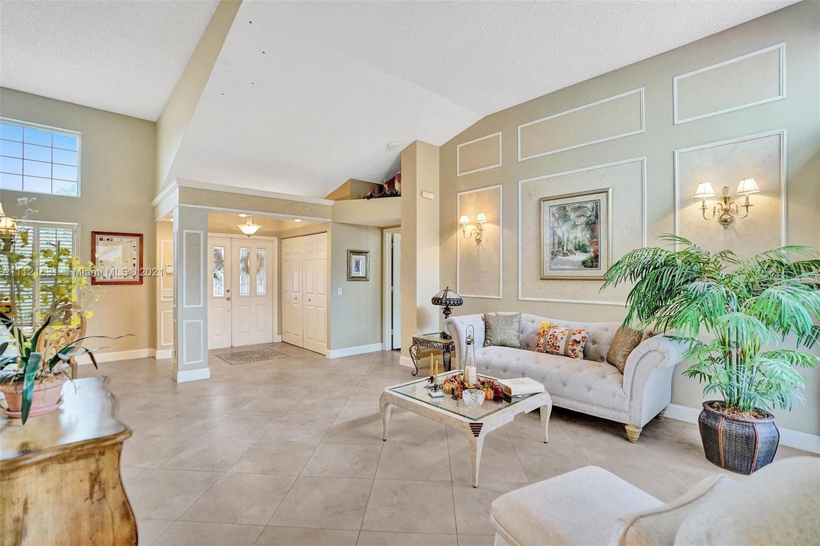 3303 Ridge Trace Davie, FL 33328 - Photo 13 of 55 Gallery Image 13