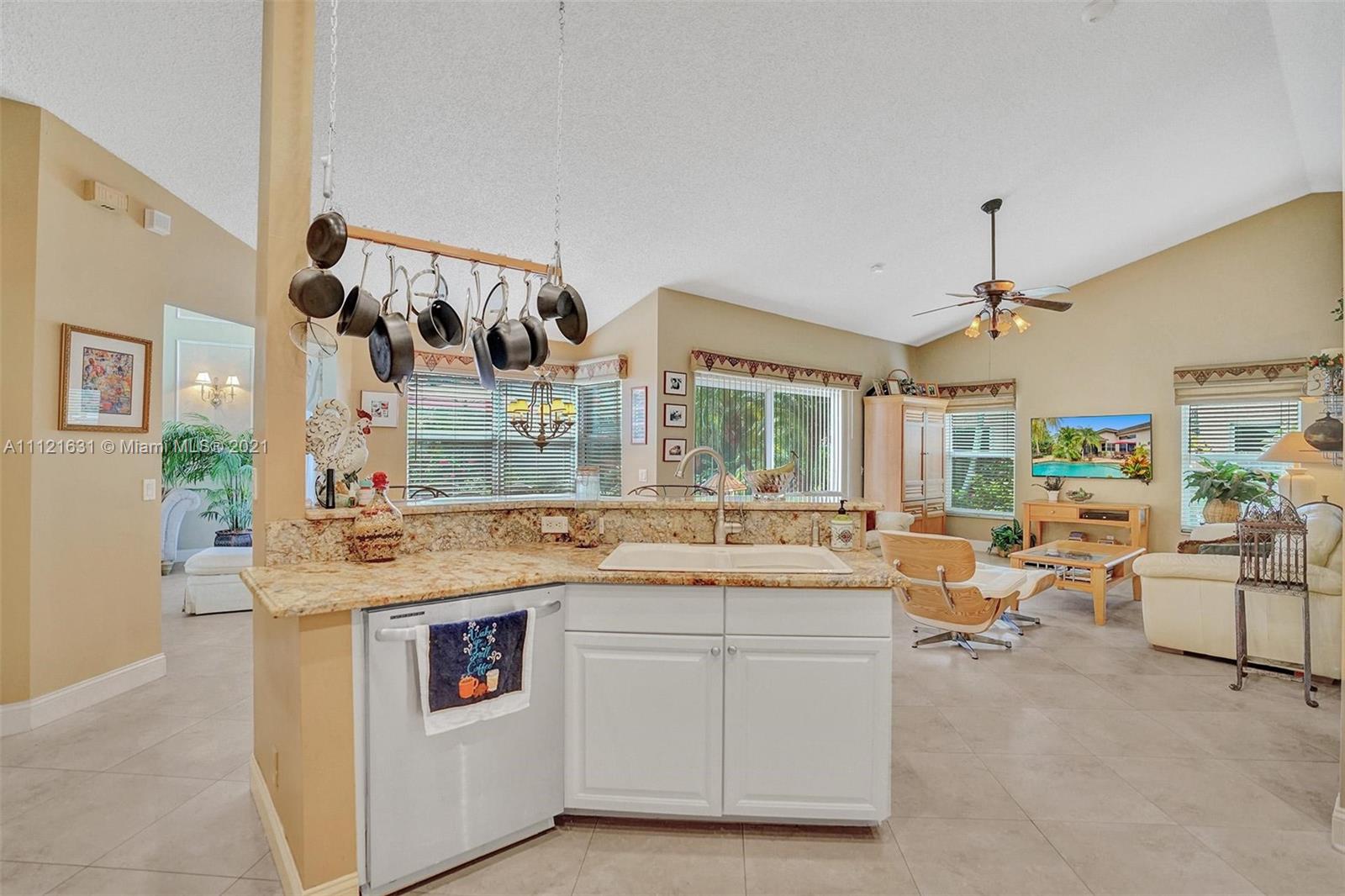 3303 Ridge Trace Davie, FL 33328 - Photo 19 of 55 Gallery Image 19