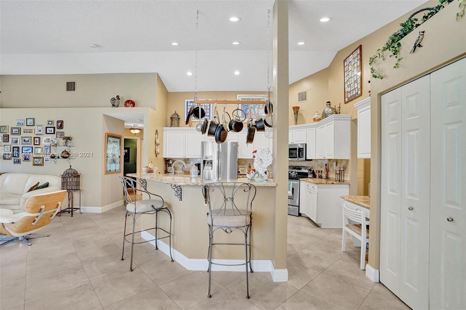 3303 Ridge Trace Davie, FL 33328 - Photo 22 of 55 Gallery Image 22