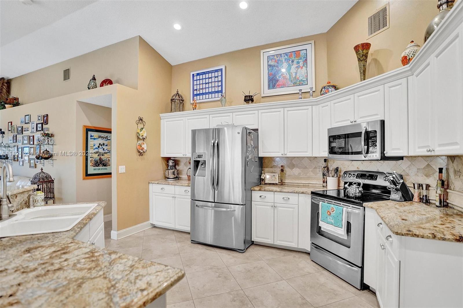3303 Ridge Trace Davie, FL 33328 - Photo 23 of 55 Gallery Image 23