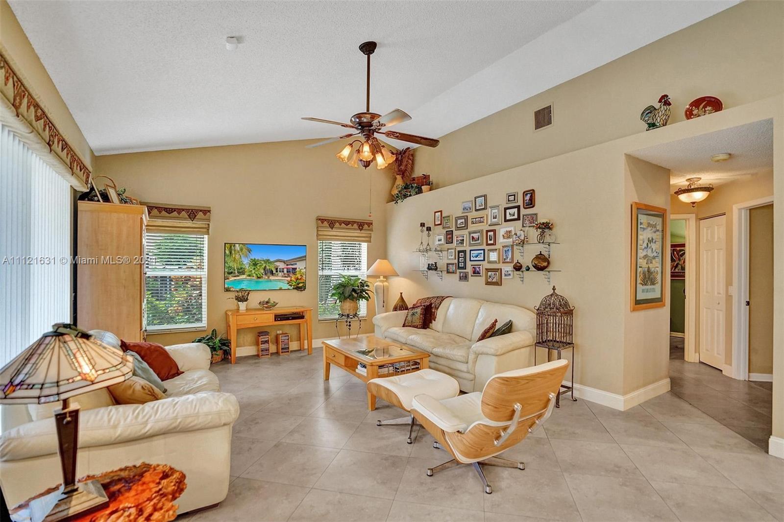 3303 Ridge Trace Davie, FL 33328 - Photo 28 of 55 Gallery Image 28