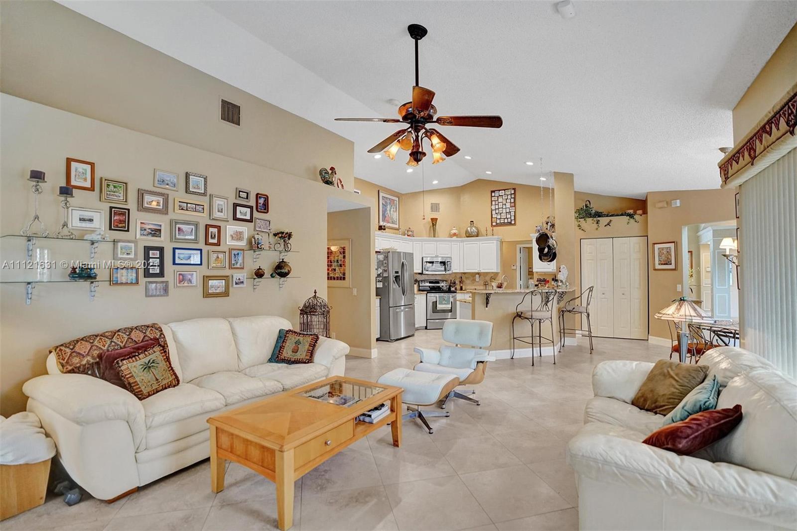 3303 Ridge Trace Davie, FL 33328 - Photo 31 of 55 Gallery Image 31