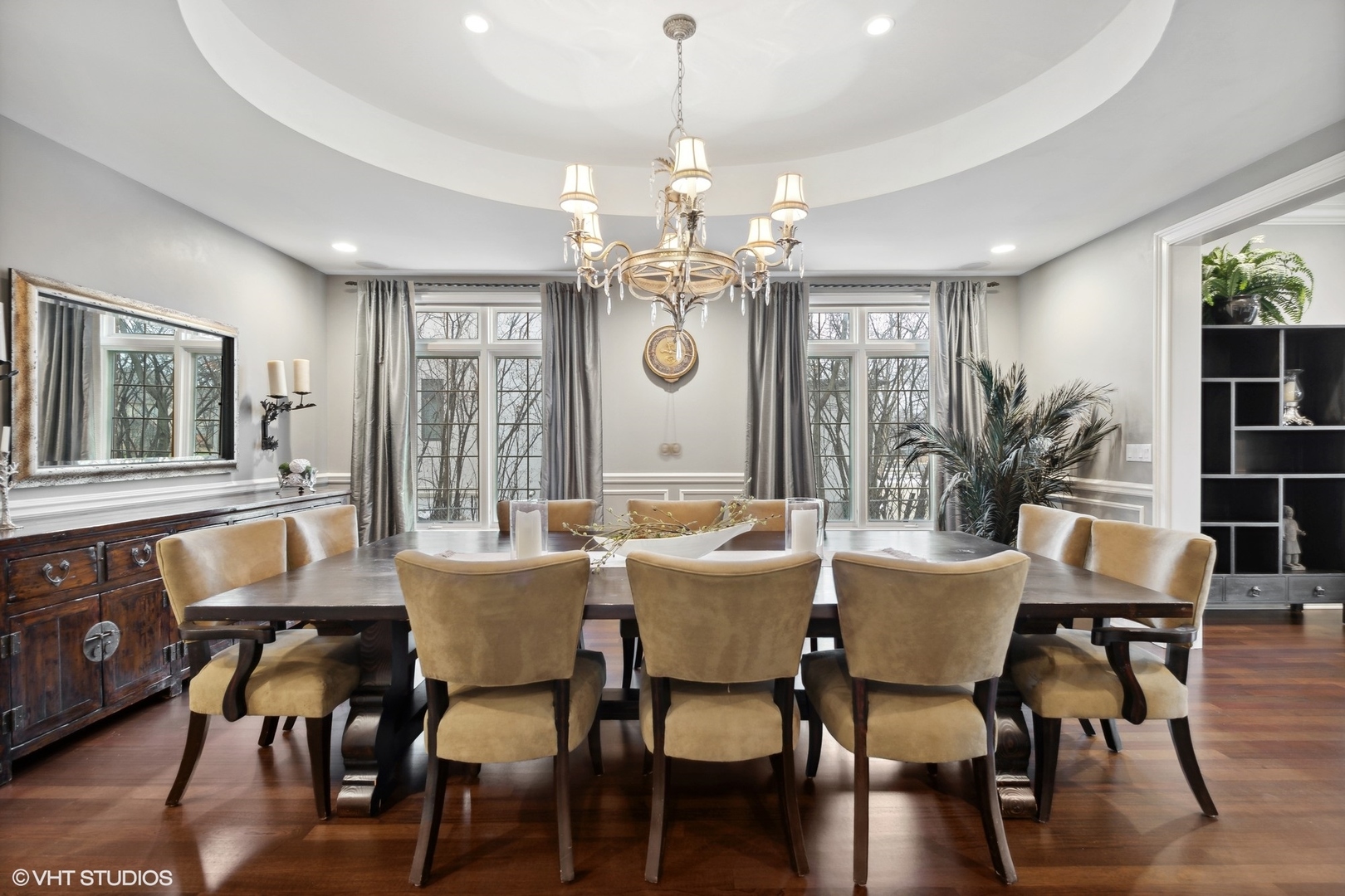 3825 Oak Avenue Northbrook, IL 60062 - Photo 5 of 56 a view of a dining room with furniture window and wooden floor