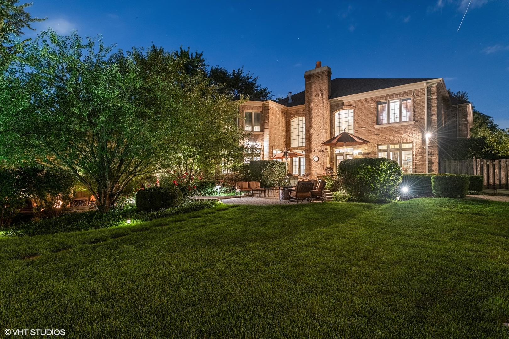 3825 Oak Avenue Northbrook, IL 60062 - Photo 51 of 56 a front view of a house with garden