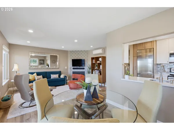 $299,900 | 6331 White Tail Drive, Unit 56, West Linn, OR 97068