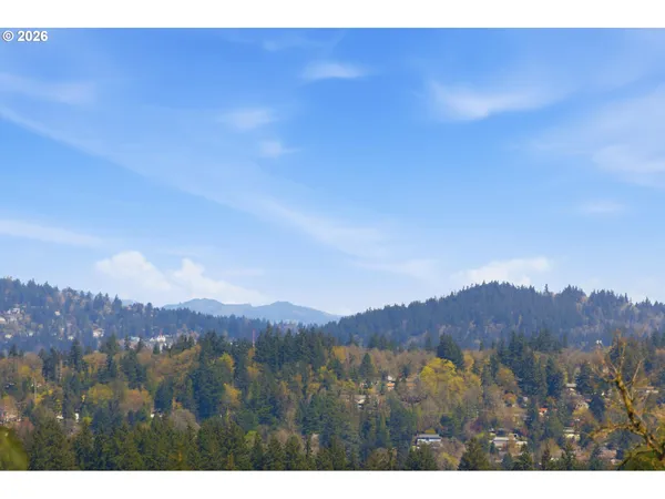 $299,900 | 6331 White Tail Drive, Unit 56, West Linn, OR 97068